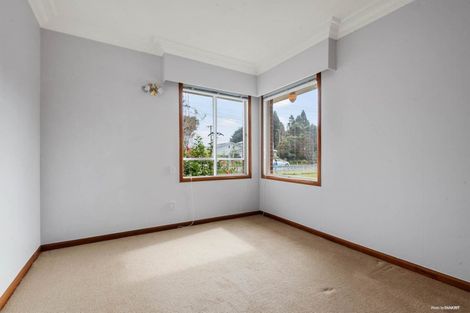 Photo of property in 49 Yeovil Road, Te Atatu Peninsula, Auckland, 0610
