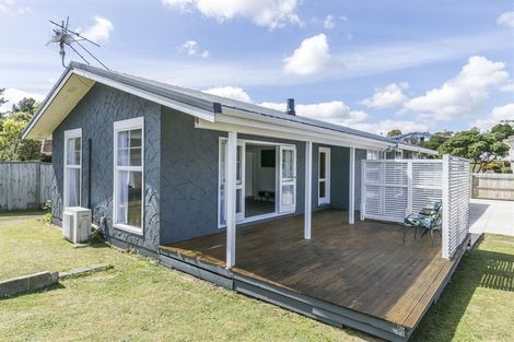 Photo of property in 82 Spinnaker Drive, Whitby, Porirua, 5024