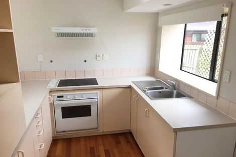 Photo of property in 33j Peverel Street, Riccarton, Christchurch, 8011