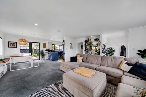 Photo of property in 25b Meade Place, Bell Block, New Plymouth, 4312