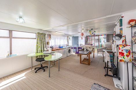 Photo of property in 2 Hodge Place, Aramoho, Whanganui, 4500