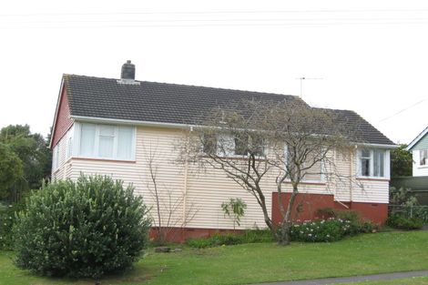 Photo of property in 94 Cook Street, Marfell, New Plymouth, 4310