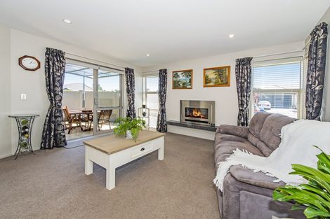 Photo of property in 11 Rossall Crescent, Rolleston, 7615