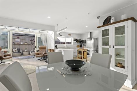 Photo of property in 3b Pine Road, Orewa, 0931