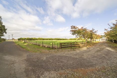 Photo of property in 554 Mountain Road, Lepperton, New Plymouth, 4373