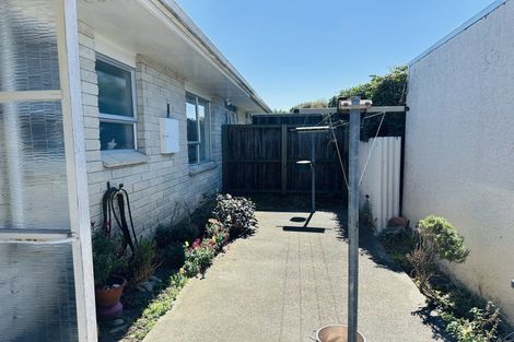 Photo of property in 2/505 Burnett Street, Mahora, Hastings, 4120