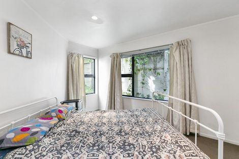 Photo of property in 4a Myrtle Crescent, Mount Cook, Wellington, 6021