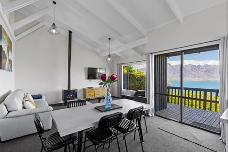Photo of property in 39a Greenstone Place, Fernhill, Queenstown, 9300