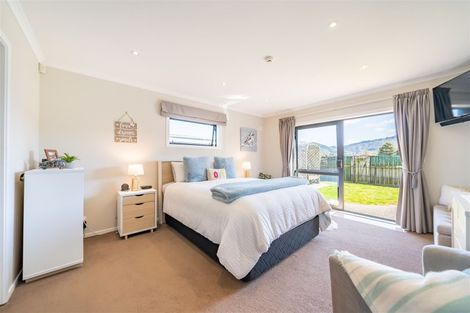 Photo of property in 30a Miro Street, Trentham, Upper Hutt, 5018