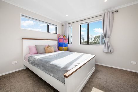 Photo of property in 5/66 Swanson Road, Henderson, Auckland, 0610