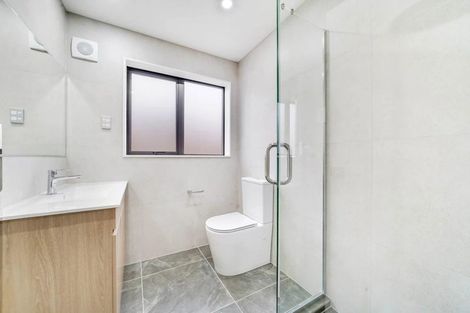 Photo of property in 2/34 Ashlynne Avenue, Papatoetoe, Auckland, 2025
