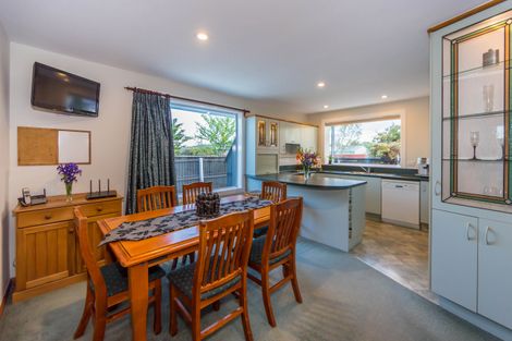Photo of property in 25 Dunster Street, Burnside, Christchurch, 8053