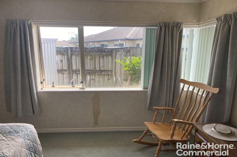 Photo of property in 72 Denny Hulme Drive, Mount Maunganui, 3116
