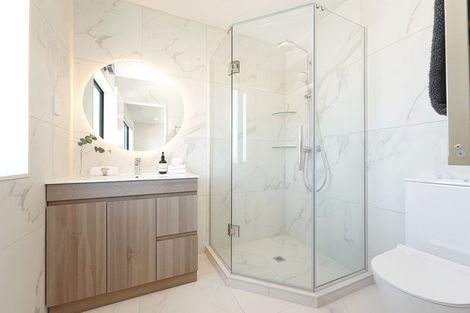 Photo of property in 29a Mackenzie Street, Te Atatu South, Auckland, 0610