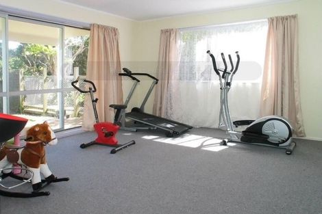 Photo of property in 6 The Sounding, Whitby, Porirua, 5024