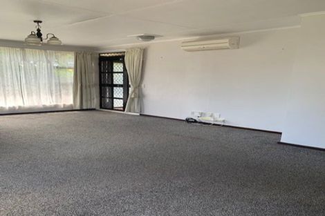 Photo of property in 20 Sullivan Avenue, Mangere Bridge, Auckland, 2022