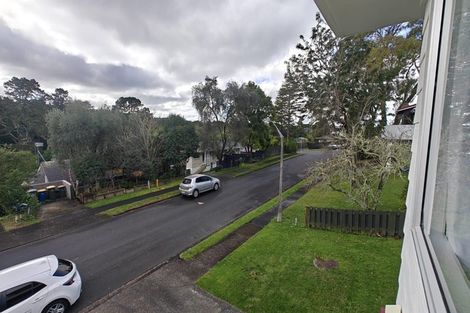 Photo of property in 1/4 Mahuta Grove, Northcote, Auckland, 0627