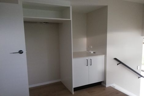 Photo of property in 2/5 Aries Place, Shelly Park, Auckland, 2014