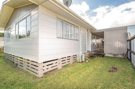 Photo of property in 93a Matai Street, Castlecliff, Whanganui, 4501