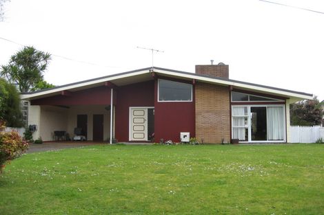 Photo of property in 9a Hau Lane, Oakura, 4314