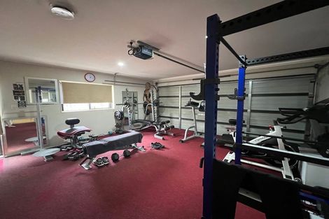 Photo of property in 8 Hansen Place, Takanini, 2112