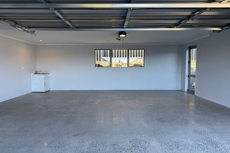 Photo of property in 1 Cascade Way, Omokoroa, 3114