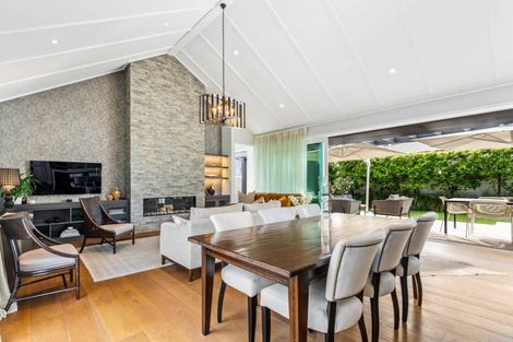 Photo of property in 18 Torea Road, Matakana, Warkworth, 0985