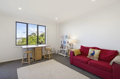 Photo of property in 8b Homebush Road, Khandallah, Wellington, 6035