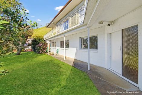 Photo of property in 5 Conifer Lane, Mangere Bridge, Auckland, 2022