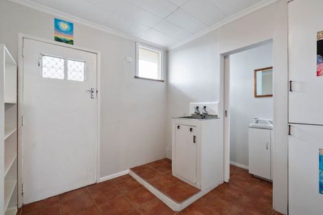 Photo of property in 24a Park Street, Foxton, 4814