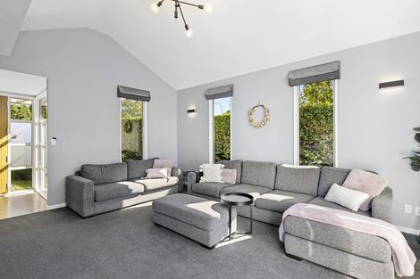 Photo of property in 103 Waterloo Road, Hutt Central, Lower Hutt, 5010