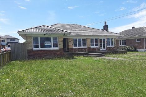 Photo of property in 15 Charles Street, Papatoetoe, Auckland, 2025
