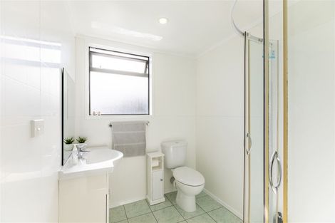 Photo of property in 13 Anderson Road, Taradale, Napier, 4112