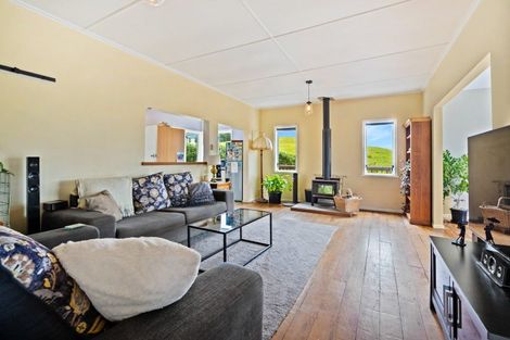 Photo of property in 25 Mapuna Road, Tangiteroria, 0381