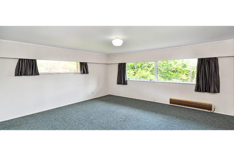 Photo of property in 57 Ray Small Drive, Pahurehure, Papakura, 2113