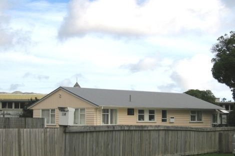 Photo of property in 24 Surprise Place, Cannons Creek, Porirua, 5024