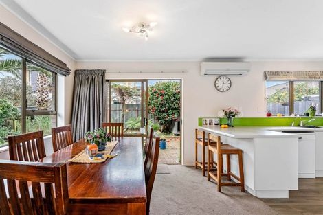 Photo of property in 4/87 Victoria Road, Papatoetoe, Auckland, 2025