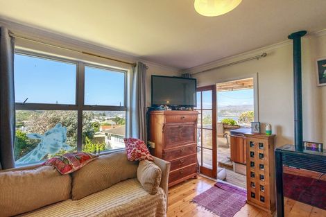 Photo of property in 3 Piko Street, Titahi Bay, Porirua, 5022