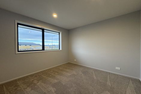 Photo of property in 2/232 Marine Parade, New Brighton, Christchurch, 8061
