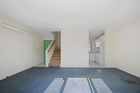 Photo of property in 59c Astley Avenue, New Lynn, Auckland, 0600