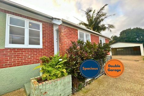 Photo of property in 85 Namata Road, One Tree Hill, Auckland, 1061