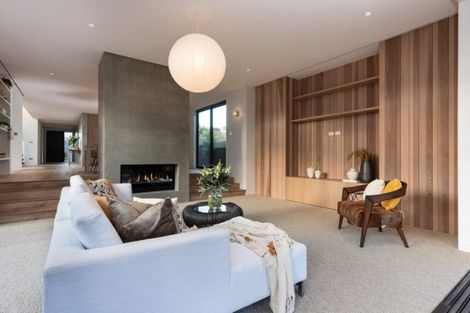 Photo of property in 98 Muricata Avenue, Mount Maunganui, 3116