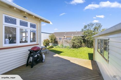 Photo of property in 8 Ava Street, Petone, Lower Hutt, 5012