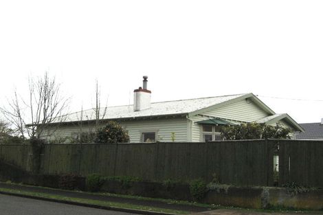 Photo of property in 36 Tokomaru Street, Welbourn, New Plymouth, 4312