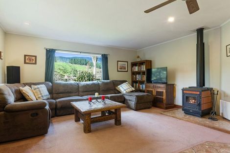 Photo of property in 139 Rangiora Road, Reikorangi, Waikanae, 5391