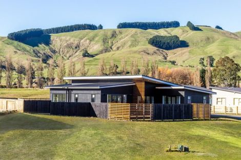 Photo of property in 24/500 Kinloch Road, Kinloch, Taupo, 3377