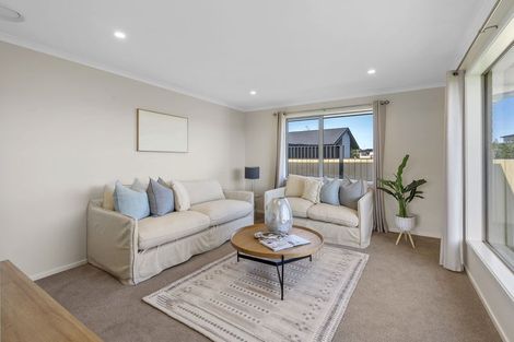 Photo of property in 17 Waitaha Place, Bell Block, New Plymouth, 4312
