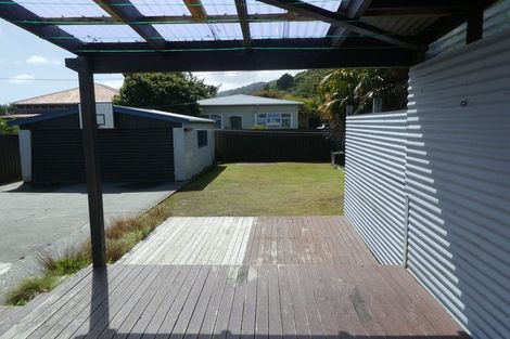 Photo of property in 33 Murray Street, Greymouth, 7805