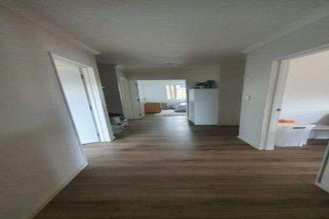 Photo of property in 9 Neesons Way, Glendene, Auckland, 0602