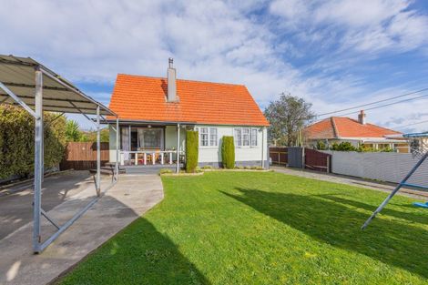 Photo of property in 6 Churchill Street, Waipukurau, 4200